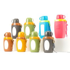 ● Made of food-grade plastic material that is safe and light for children ● Featuring the super cute round shape and an adjustable shoulder strap for different ways to carry the bottle