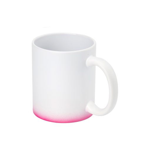 Crafted from high-quality, dishwasher & microwave-safe ceramic.